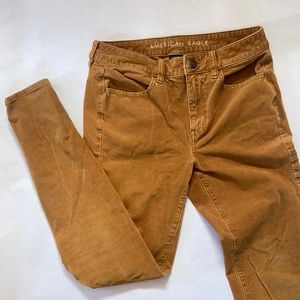 American Eagle High-Rise Corduroy Tan Jegging
